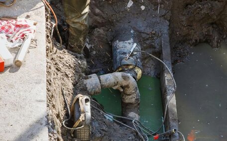 smelly drains & fix